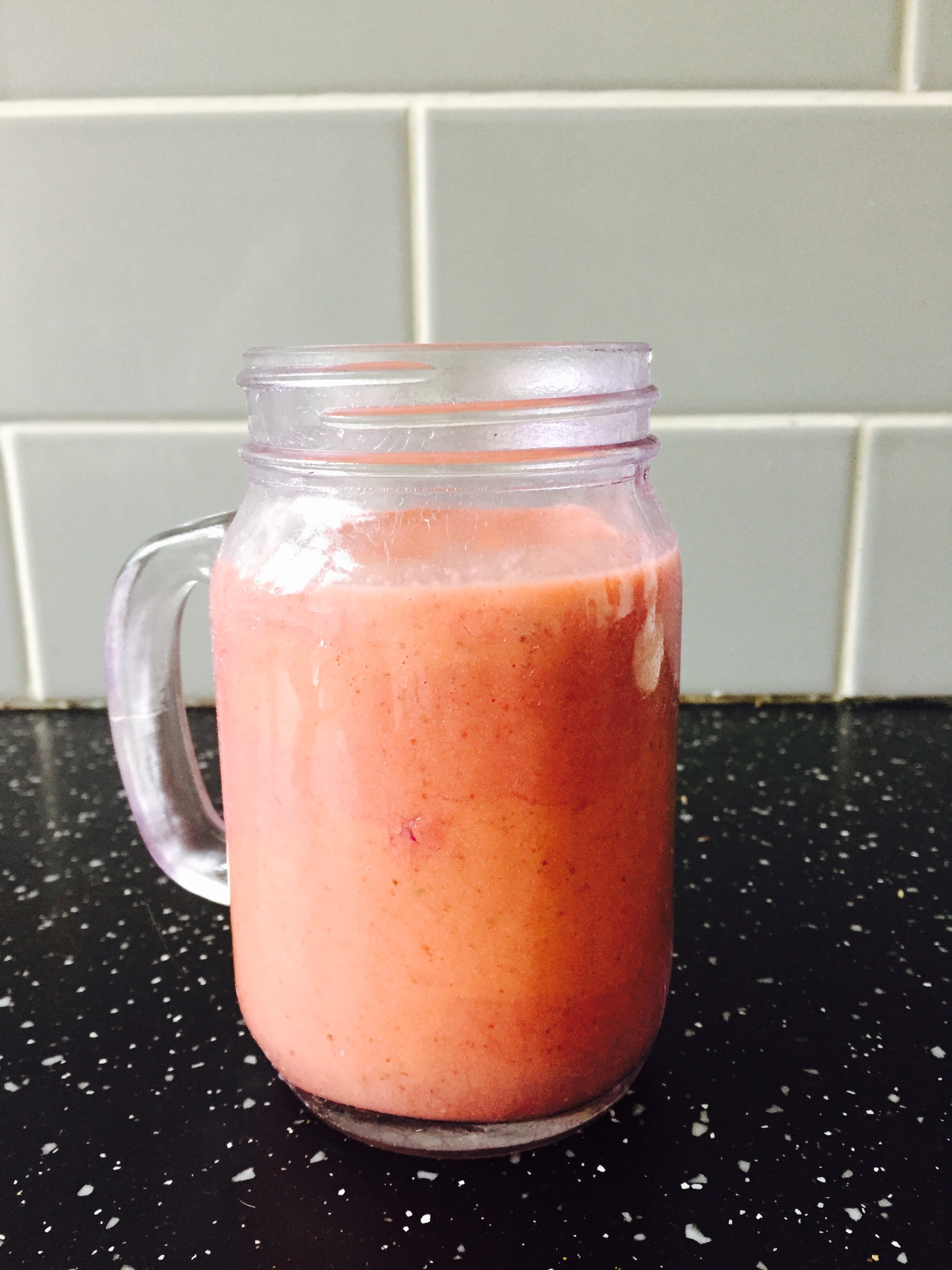 laura of london smoothie done laura nana